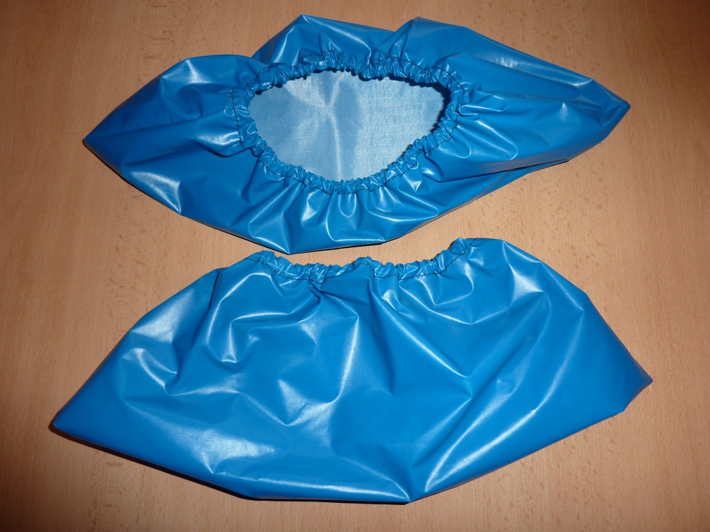 Überziehschuhe – Gummitextil